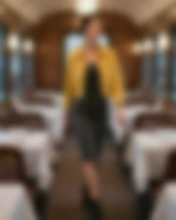 Clara Vance 잠금 화보 블러 미리보기